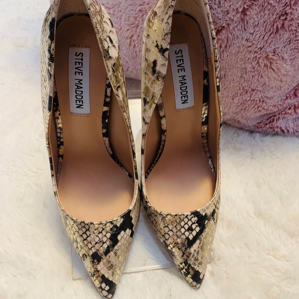 New Steve Madden
